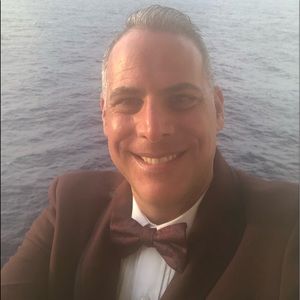 Meet your Posher, Stephen